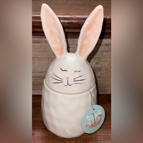 Super Cute 🥰 Spring/ Easter Storage Container- NEW - Picture 2 of 4